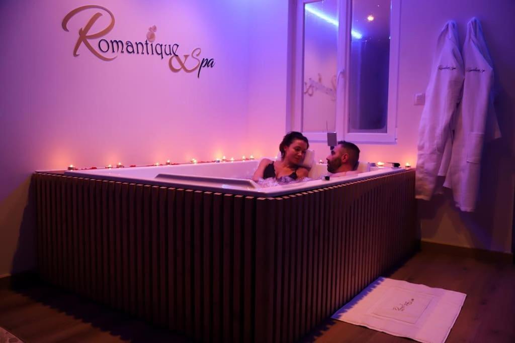 Love Room Unique - Sauna / Jacuzzi Charleville-Mézières Exteriör bild